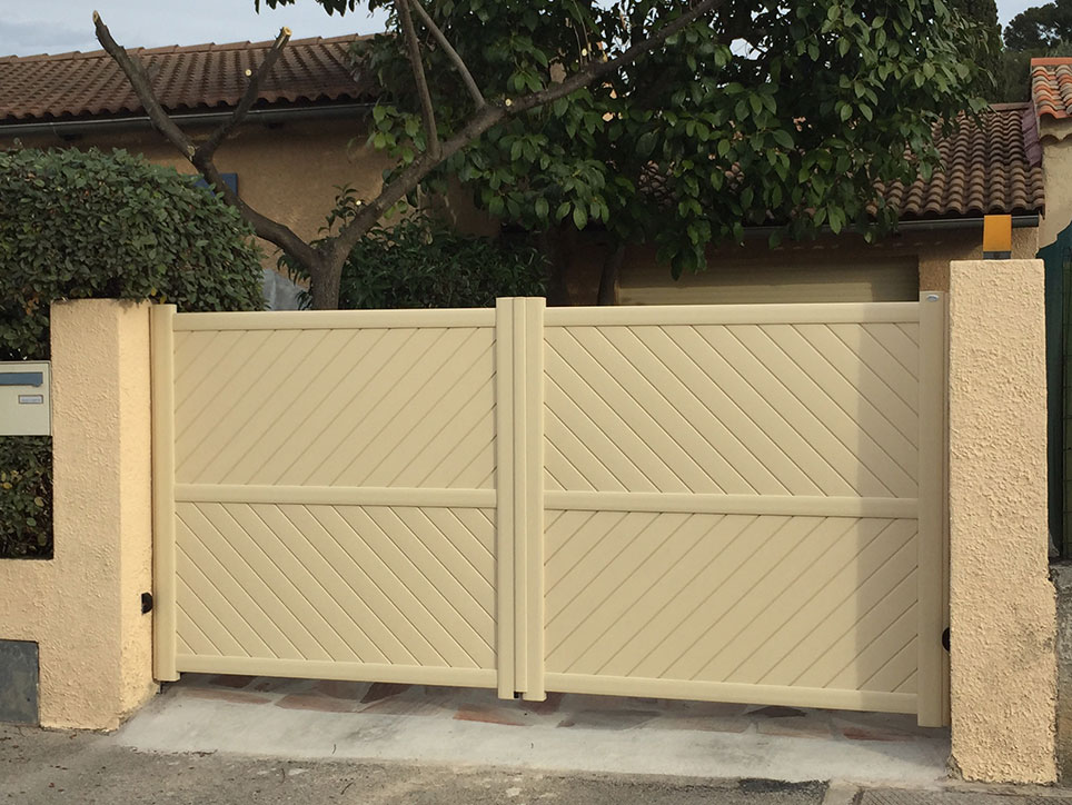portail-pvc